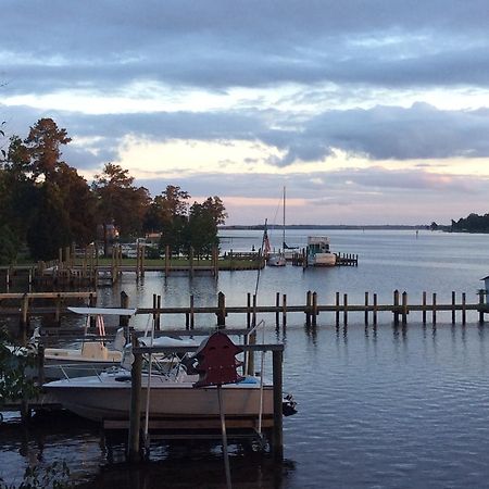 Bath Harbor Marina And Motel 외부 사진